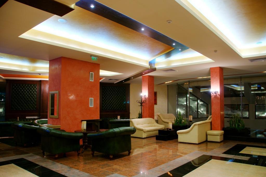 בורובץ Iceberg Hotel מראה חיצוני תמונה